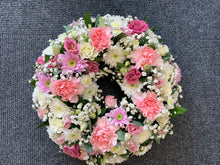 Load image into Gallery viewer, Wreaths prices from