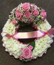 Load image into Gallery viewer, Wreaths prices from