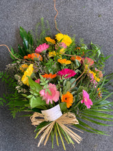 Load image into Gallery viewer, Natural Tied Sheaf prices from